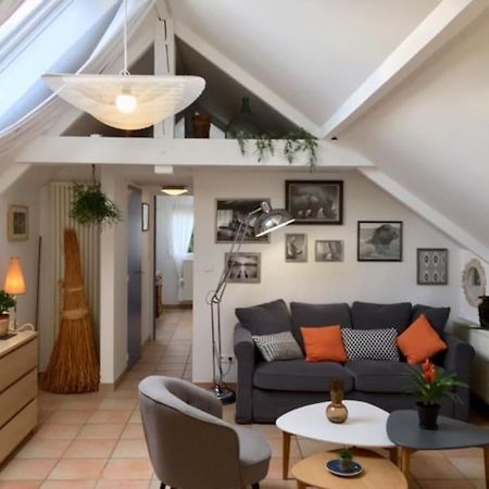 «  La Petite Maison » ....Des Grands Espaces... Сен-Мор-де-Фоссе Екстер'єр фото